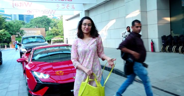 Famous Indians who bought new cars this festive season [Video]