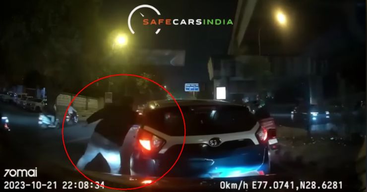Angry Royal Enfield Bullet rider breaks window after Tata Nexon driver honks: Dashcam footage [Video]