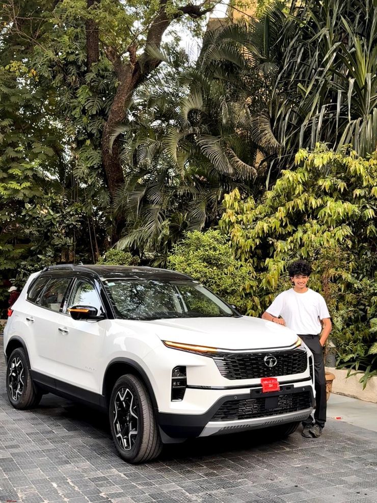 Goodfellows founder Shantanu Naidu buys a Tata Safari: Ratan Tata seen checking out the SUV