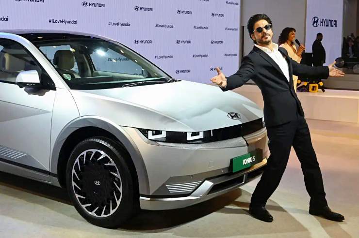 Hyundai Ioniq 5 Shahrukh khan