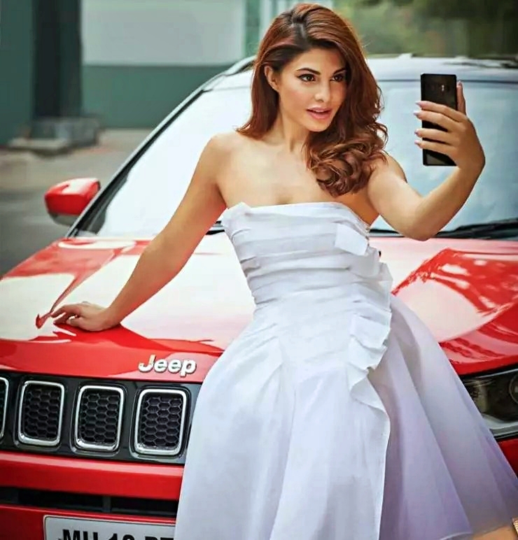 12 humble cars of Bollywood actresses: Shraddha Kapoor’s Brezza to Malaika Arora’s Innova Crysta