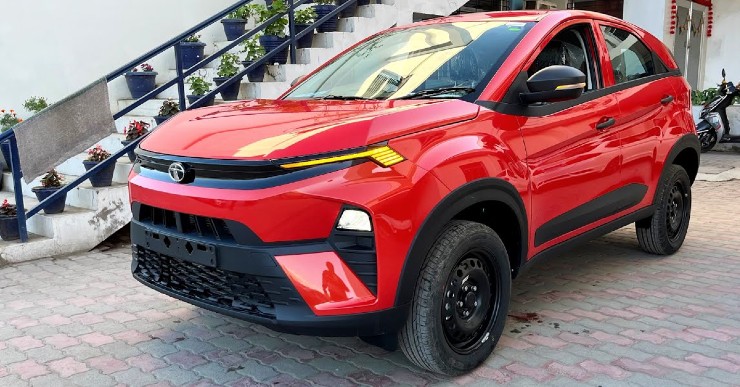 Tata Nexon 2023: Comparing Its Variants Priced Rs 8-10 Lakh for First-time Car Buyers