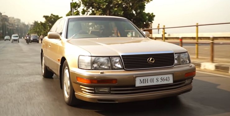 Lexus LS400 front