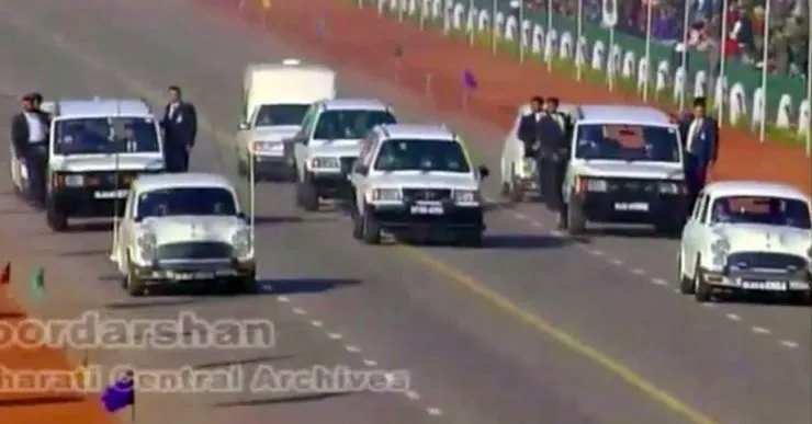 Throwback To When Tata Sumo, Sierra and Estate were used in 1995’s Republic Day parade
