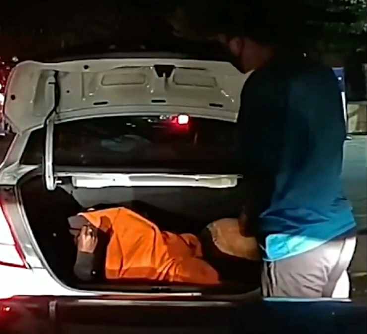 Man Found Sleeping In The Boot Of A Moving Maruti Dzire [Video]