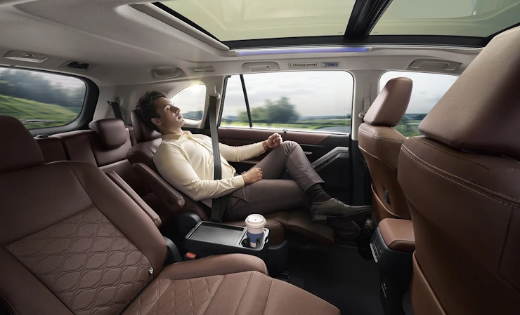 Actor Harshvardhan Rane Buys Toyota Innova HyCross: Says Will Use MPV Instead Of Airplane