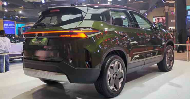 India’s First All Wheel Drive Tata Harrier Is Here, And It’s Fully Electric (Video)