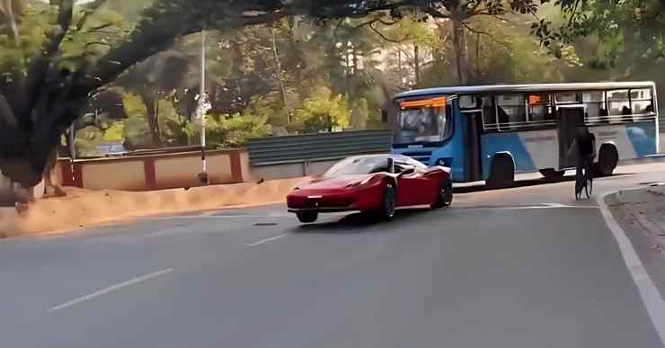 Ferrari 458 Italia jumps over speed bump in Bangalore