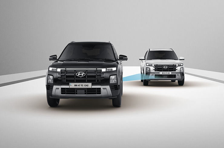 Hyundai Creta blind spot monitoring graphic