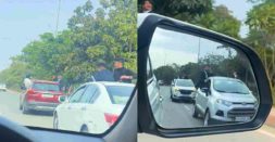 Kids Stick Their Heads Out Of Windows And Sunroof In A Car Convoy In Delhi {Video]