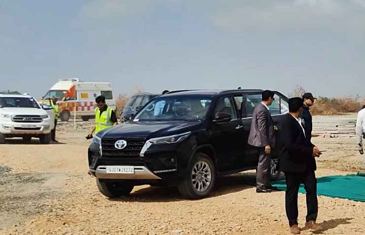 Billionaire Gautam Adani Seen In Toyota Fortuner SUV [Video]
