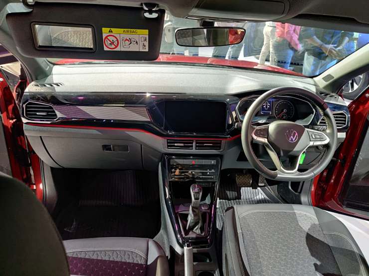 Volkswagen Virtus GT Plus Sport interior