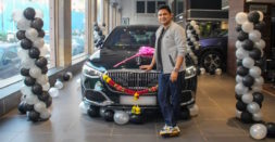 Adipurush Writer Manoj Muntashir Buys Mercedes Maybach S-Class Worth Nearly 3 Crore