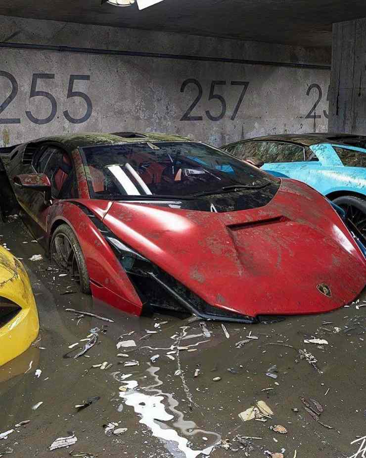 Lamborghini Sian hurcan aventador SV flooded