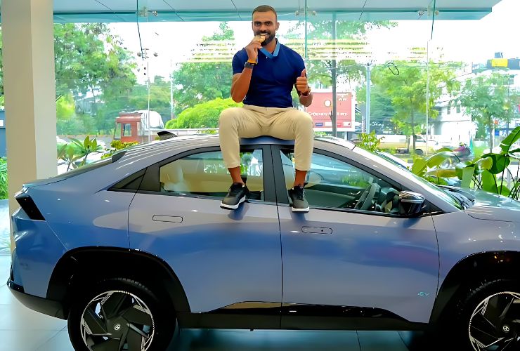 pr sreejesh new tata curvv ev