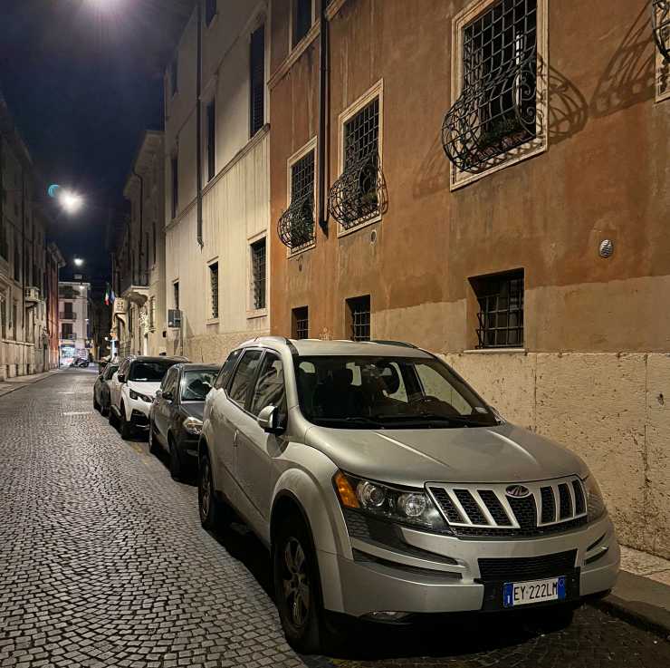 Anand Mahindra finds a silver XUv500 in Italy