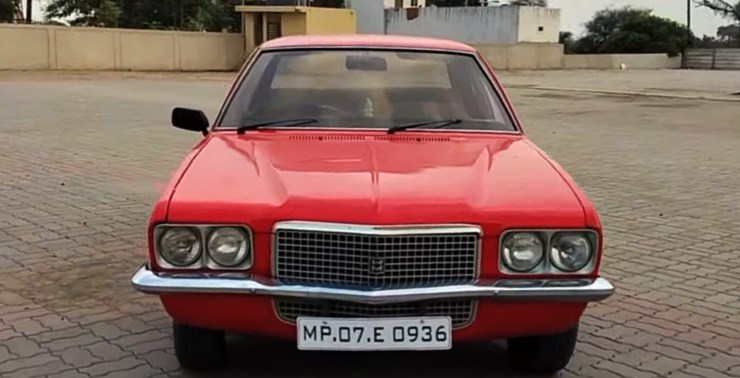 Hindustan-Contessa-front
