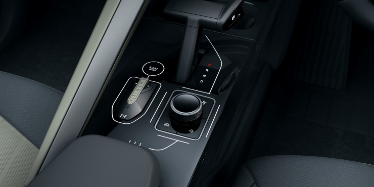 Mahindra BE 6E gear selector