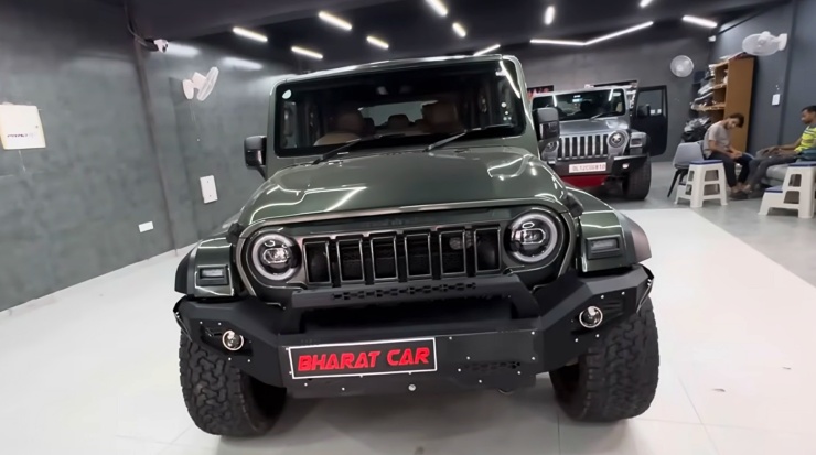 Tastefully-modified-Thar-Roxx-front