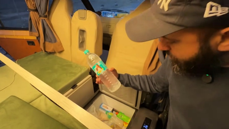 Tata-Sumo-Camper-fridge