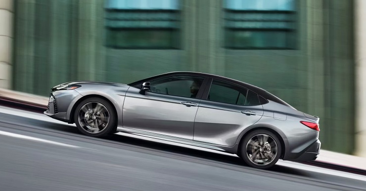 2024 Toyota Camry side