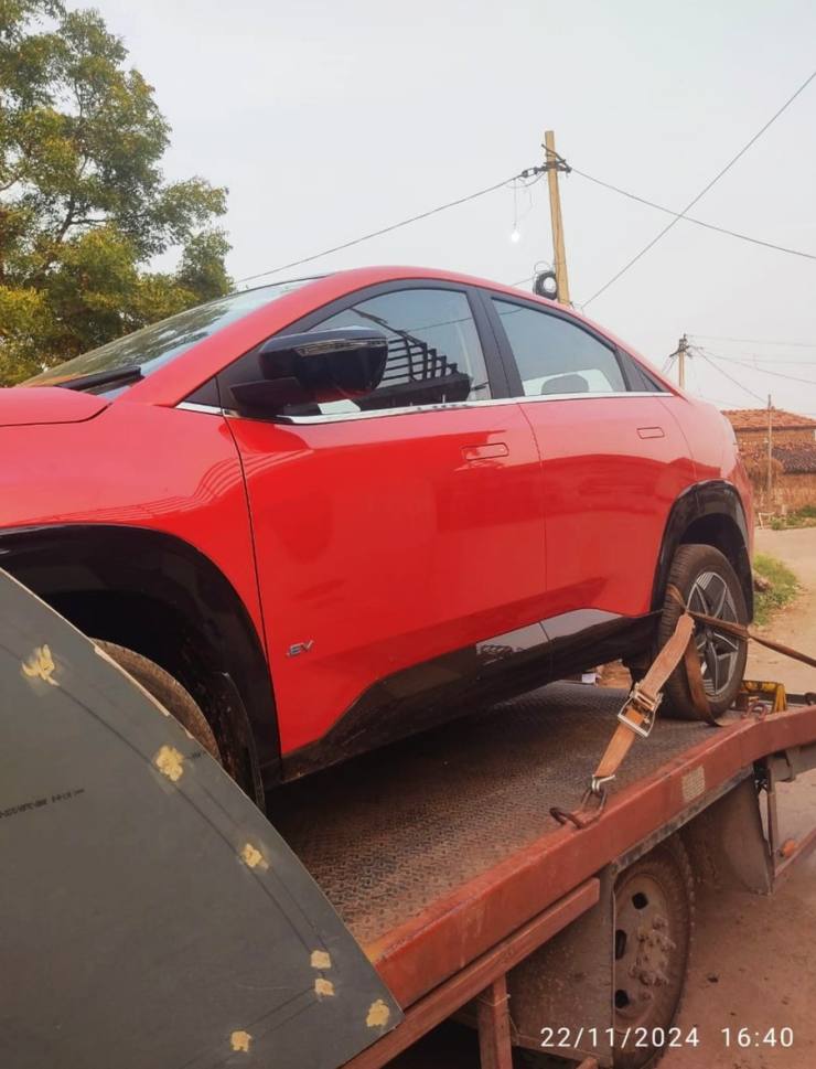 5 Day old Tata Curvv ev on flatbed