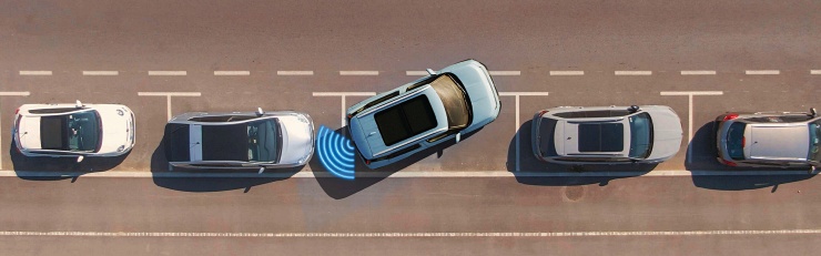 Kia Syros front and rear parking sensors