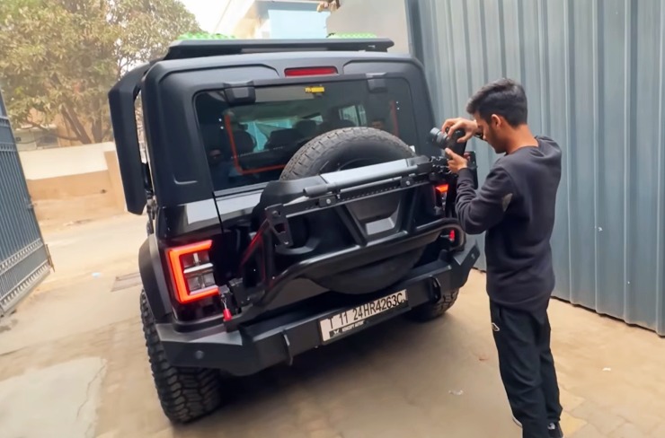Thar-Roxx-Wrangler-conversion-rear