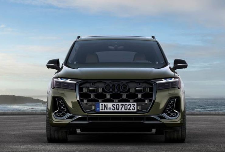 Why Audi Doesn't Want You To See This Q7 Delivery Picture (3)